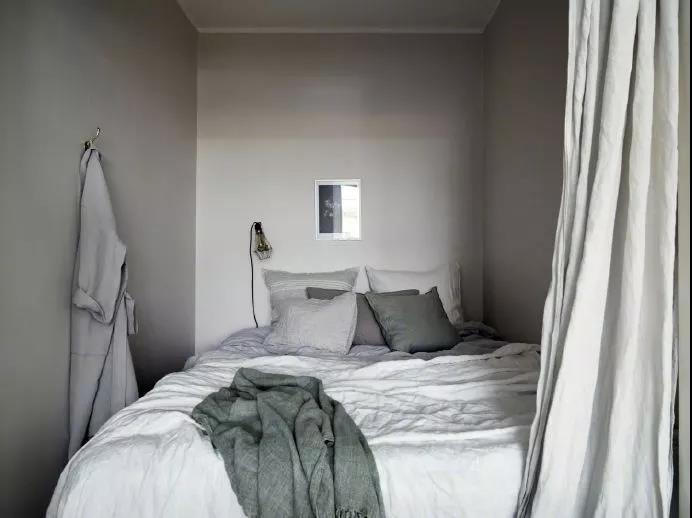 “灰綠色”遠(yuǎn)離壓力，輕松打造輕奢感